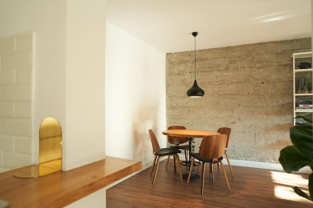 Ultracentral Two Rooms Apartment In บูคาเรสต์ ภายนอก รูปภาพ